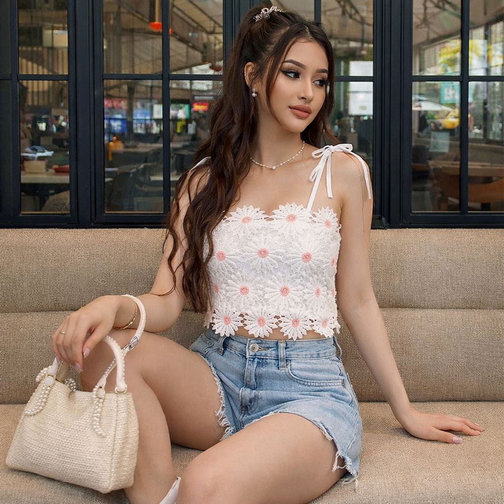 Daisy Crop Top - Made For Her Label