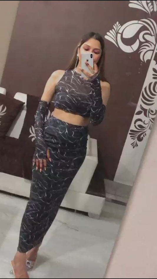 Alisha In Our Belfort Detachable Sleeve Co-ords Set