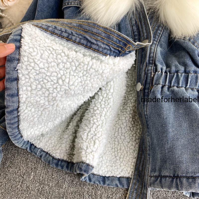 M.O.N.G Women Denim Jacket Hood Faux Fur Collar Short Cotton Thicken Loose  Casual Autumn Winter Outerwear Jeans Coat (Small) : Amazon.in: Clothing &  Accessories
