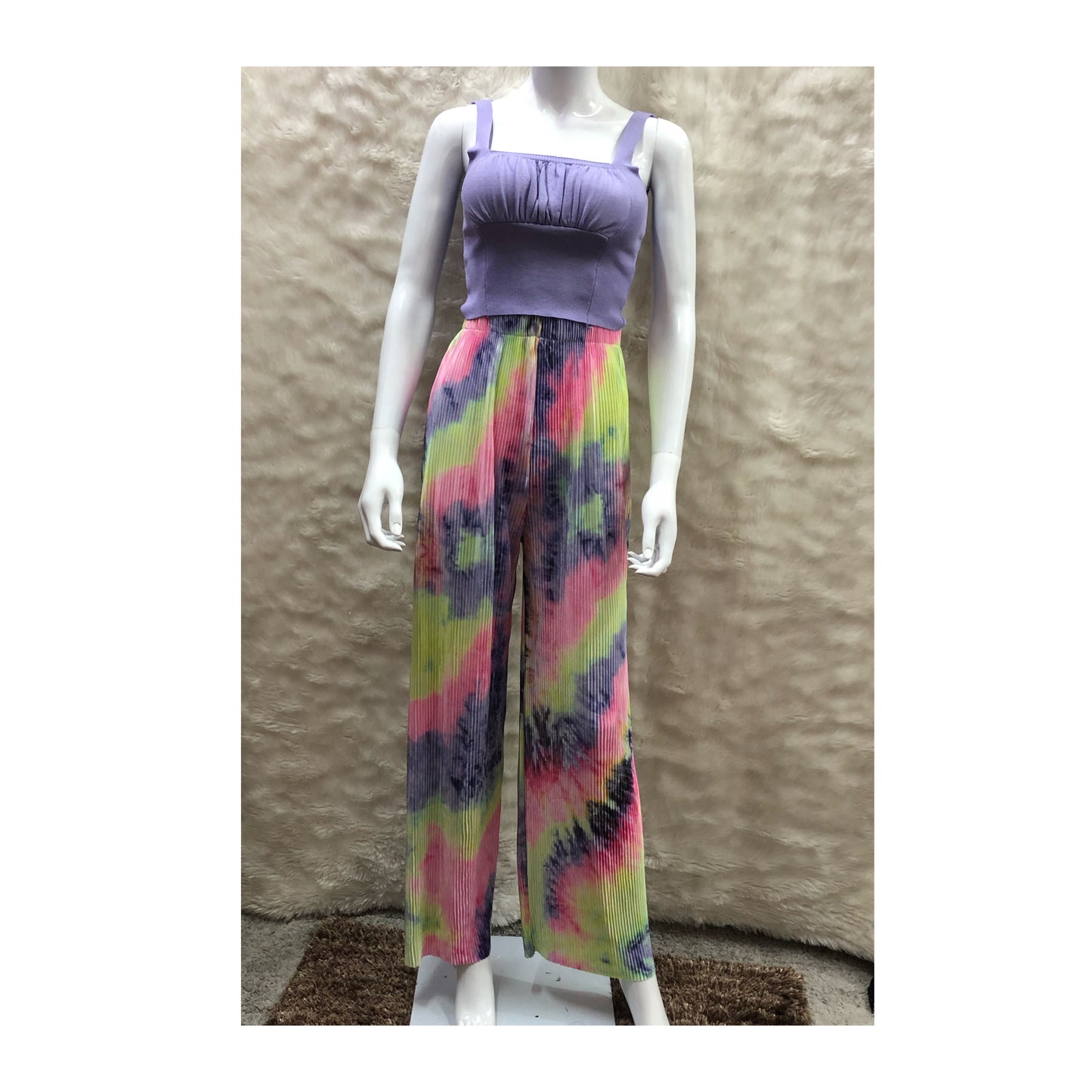 Colourful Pleated Pants With Contrasting Top Set